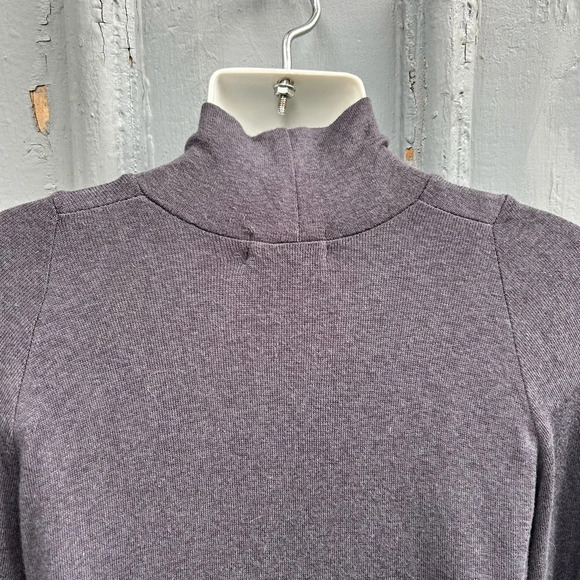 Allison Wonderland Pillar Grey Sleeve Detail Modal Turtleneck, size 6 - Picture 9 of 9